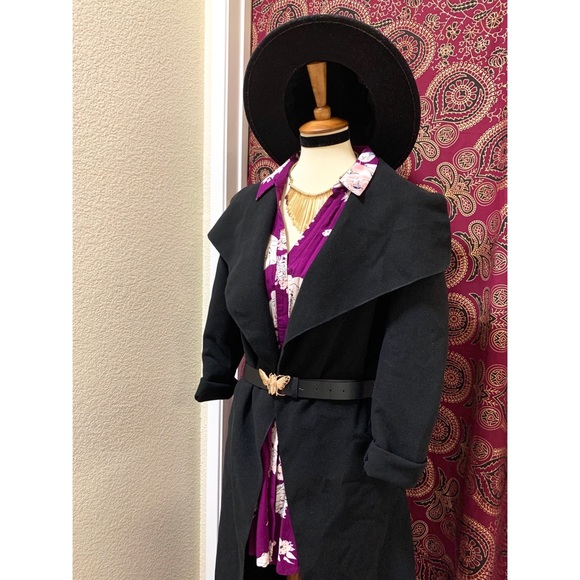 ๐ Amazing modern maxi coat - Picture 10 of 11